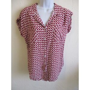 Jach's Girlfriend Shirt Size Medium Red & White Print Top